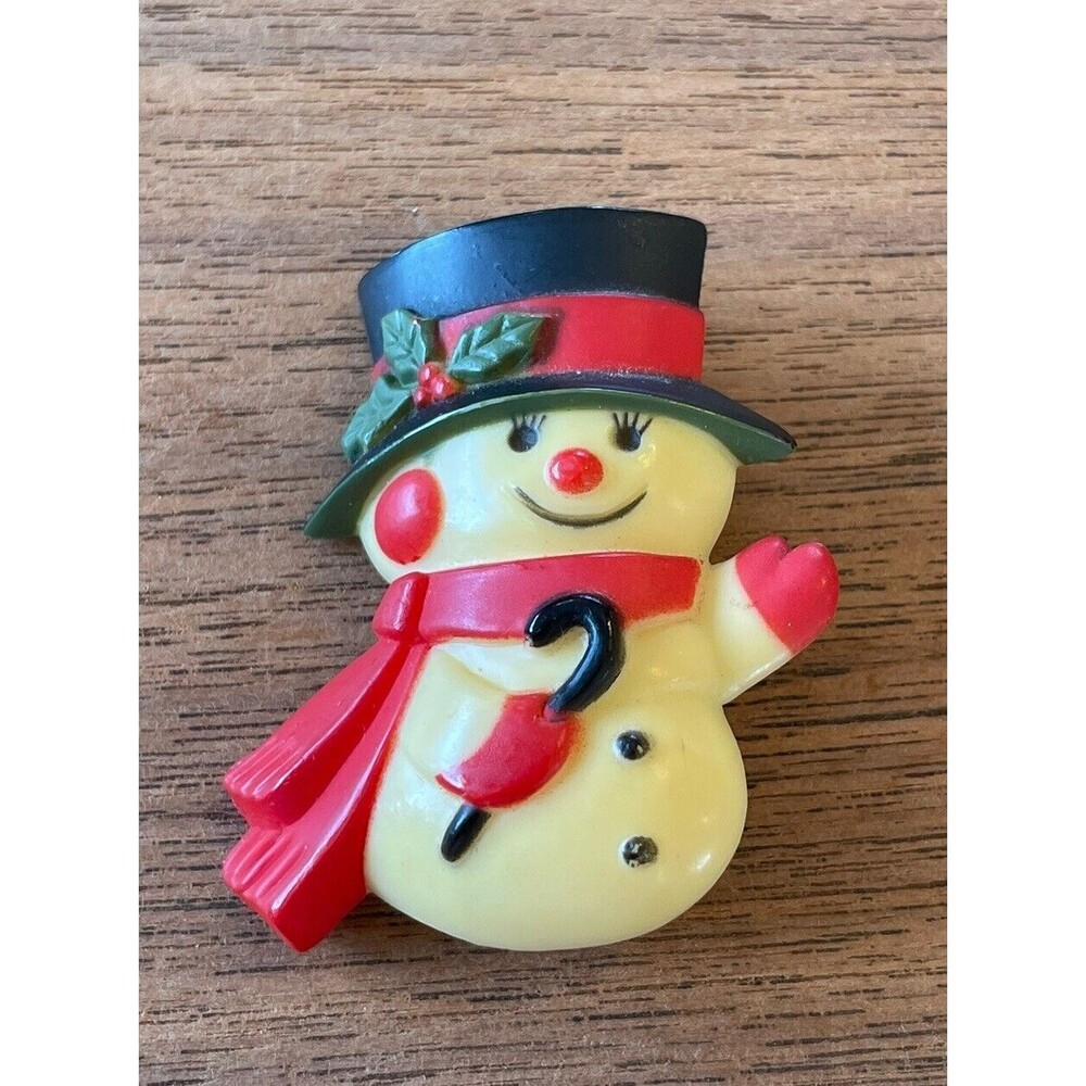 Hallmark pin Christmas vintage snowman girl with cain 1977 Holiday brooch signed